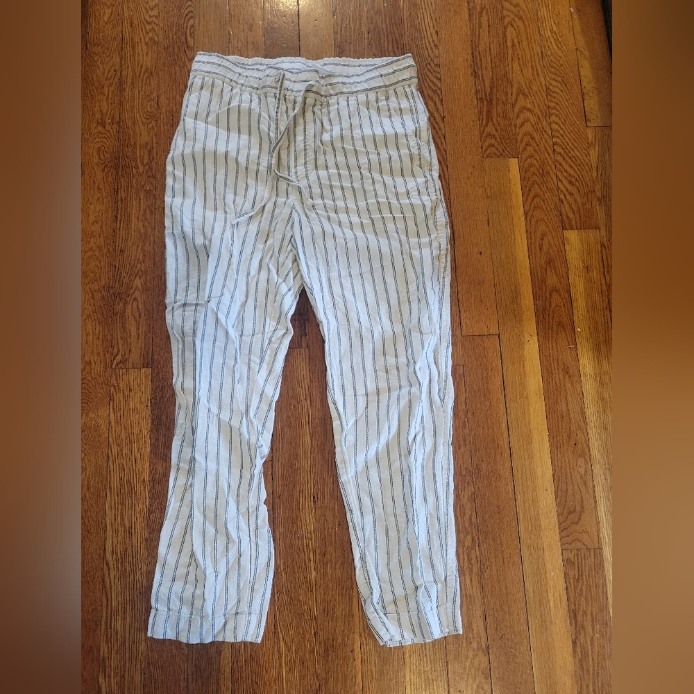 GAP Women's Gray Striped Joggers